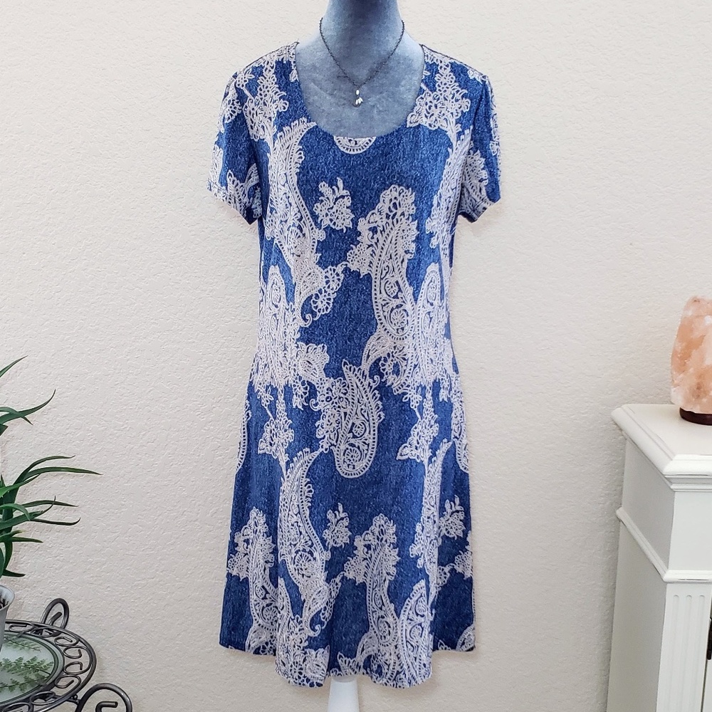 Klozlyne NWOT Blue Denim Print & Paisley Short Sleeve Jersey Fit & Flare Dress-M